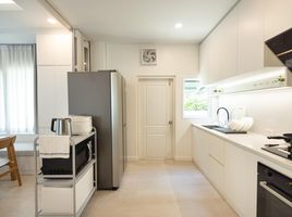 4 Schlafzimmer Haus zu verkaufen im Centro Bangna-Wongwaen, Dokmai