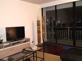 2 Schlafzimmer Appartement zu vermieten im Lake Green Condominium, Khlong Toei