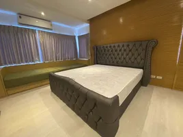 5 Schlafzimmer Villa zu verkaufen im Noble Tara Pattanakarn, Suan Luang, Suan Luang, Bangkok