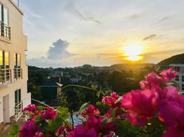 2 Schlafzimmer Wohnung zu verkaufen im Kata Ocean View, Karon, Phuket Town, Phuket