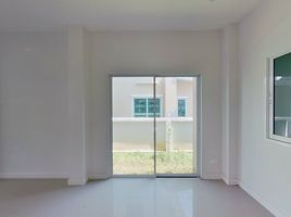 3 Schlafzimmer Haus zu verkaufen im Pimpichada , San Klang