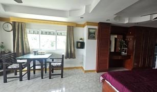 Квартира, Студия на продажу в Патонг, Пхукет Phuket Palace