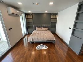 1 Bedroom Apartment for sale at Baan Siri Silom, Si Lom