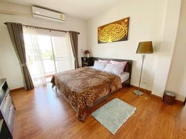 4 Schlafzimmer Villa zu vermieten im Ornsirin 5, Yang Noeng, Saraphi