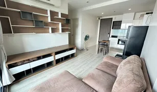 曼谷 Din Daeng Quinn Condo Ratchada 2 卧室 公寓 售 