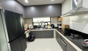 4 Bedrooms House for sale in Hua Mak, Bangkok Setthasiri Krungthep Kreetha 2