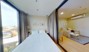 1 Bedroom Condo for sale in Hua Mak, Bangkok The BASE Garden Rama 9