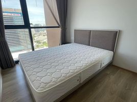 1 Schlafzimmer Appartement zu vermieten im Oka Haus, Khlong Tan