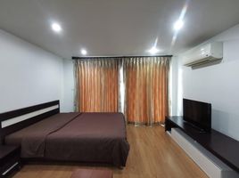 Studio Wohnung zu verkaufen im Rawee Waree Residence, Suthep