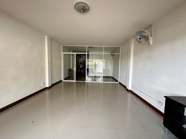 4 Bedroom Whole Building for sale at Ban Warisara 7 Burapaphat, Phla