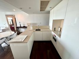 2 Bedroom Condo for sale at Watermark Chaophraya, Bang Lamphu Lang, Khlong San