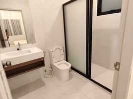 5 Bedroom House for rent at Chokchai Village 9, Nong Prue, Pattaya, Chon Buri