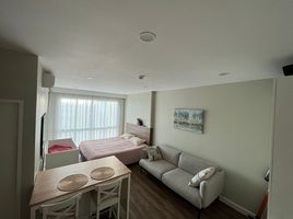 Studio Wohnung zu verkaufen im Condotel Buri 1, Chalong