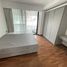 4 Schlafzimmer Wohnung zu vermieten im Praphai House, Thung Mahamek, Sathon