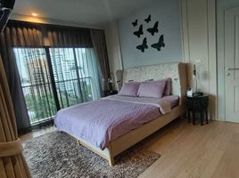 1 спален Кондо в аренду в Noble Refine, Khlong Tan