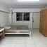 1 спален Кондо на продажу в Khiangmor Condominium Phase 2, Saen Suk
