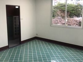 2 Bedroom Townhouse for sale in Patong Post Office, Patong, Patong