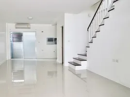 3 Bedroom House for sale at Town Avenue Rama 9, Hua Mak