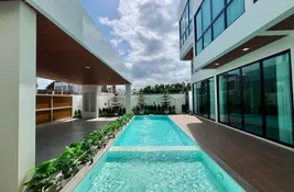 7 bedroom Villa for sale in Chiang Mai, Thailand