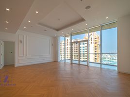 2 Bedroom Apartment for rent at Tiara Residences, Palm Jumeirah, Dubai