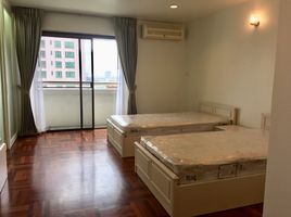 2 Bedroom Apartment for rent at Baan Suanpetch, Khlong Tan Nuea