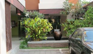 2 chambres Condominium a vendre à Lat Yao, Bangkok Varawan Park Ngamwongwan 59