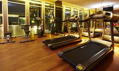 Фото 2 of the Fitnessstudio at The Residence at 61