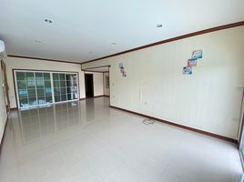 3 Bedroom Villa for sale at Rock Garden Beach Resort, Kram