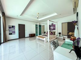 4 Schlafzimmer Villa zu verkaufen in Rawai, Phuket, Rawai