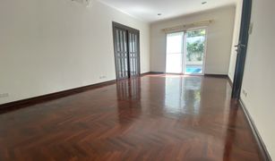 4 Bedrooms House for sale in Khlong Tan, Bangkok Baan Sansabai