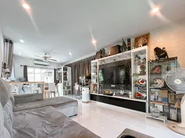 ขายบ้านเดี่ยว 3 ห้องนอน ในโครงการ ภัสสร เพรสทีจ ปิ่นเกล้า-เพชรเกษม, เทศบาลนครอ้อมน้อย, กระทุ่มแบน, สมุทรสาคร