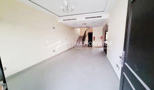 3 Schlafzimmern Villa zu verkaufen in , Abu Dhabi Zone 4