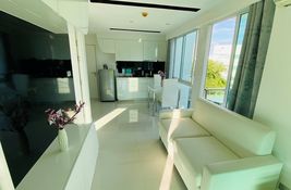 Condo with 1 Bedroom and 1 Bathroom is available for sale in Chon Buri, Thailand at the City Center Residence development