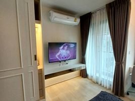 1 спален Кондо в аренду в Life One Wireless, Lumphini