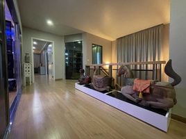 4 Schlafzimmer Villa zu verkaufen im The Palm Pattanakarn, Suan Luang, Suan Luang