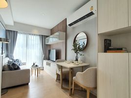 1 Schlafzimmer Wohnung zu vermieten im Runesu Thonglor 5, Khlong Tan Nuea, Watthana