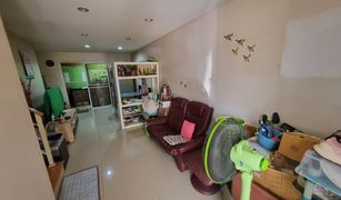 Bang Kaeo, Samut Prakan Pruksatown Nexts Bangna KM.5 တွင် 3 အိပ်ခန်းများ တိုက်တန်း ရောင်းရန်အတွက်