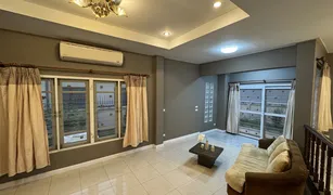 ขายบ้านเดี่ยว 3 ห้องนอน ใน มีนบุรี, กรุงเทพมหานคร เพอร์เฟค เพลส รามคำแหง 164