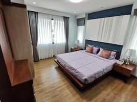 4 Schlafzimmer Villa zu verkaufen in Hang Dong, Chiang Mai, 