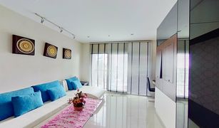 2 Bedrooms Condo for sale in Khlong Tan, Bangkok Noble Remix