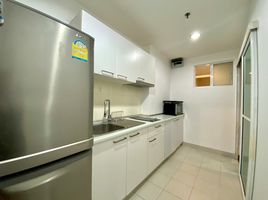 1 Bedroom Apartment for sale at Life @ Thaphra, Talat Phlu, Thon Buri