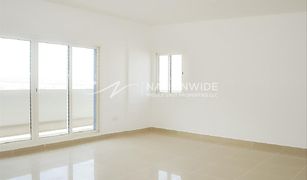 Квартира, 3 спальни на продажу в Al Reef Downtown, Абу-Даби Tower 15
