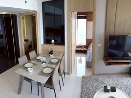 2 спален Кондо в аренду в The Riviera Wongamat, Na Kluea