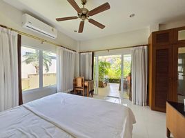 2 Bedroom Villa for sale in Rawai Beach, Rawai, Rawai