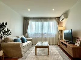 2 Bedroom Condo for sale at Lumpini Ville Cultural Center, Sam Sen Nok