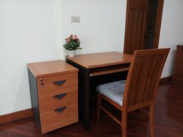 3 Bedroom Condo for rent at Ruamsuk Condominium, Khlong Tan, Khlong Toei