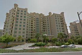 Al Hamri Real Estate Development in Shoreline Apartments, Dubai
