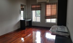 Дом, 3 спальни на продажу в Bang Phongphang, Бангкок Baan Klang Krung Grande Vienna Rama 3