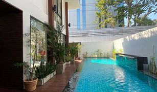 4 Bedrooms Villa for sale in Khlong Tan, Bangkok 