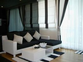 1 Schlafzimmer Appartement zu vermieten im Wind Sukhumvit 23, Khlong Toei Nuea